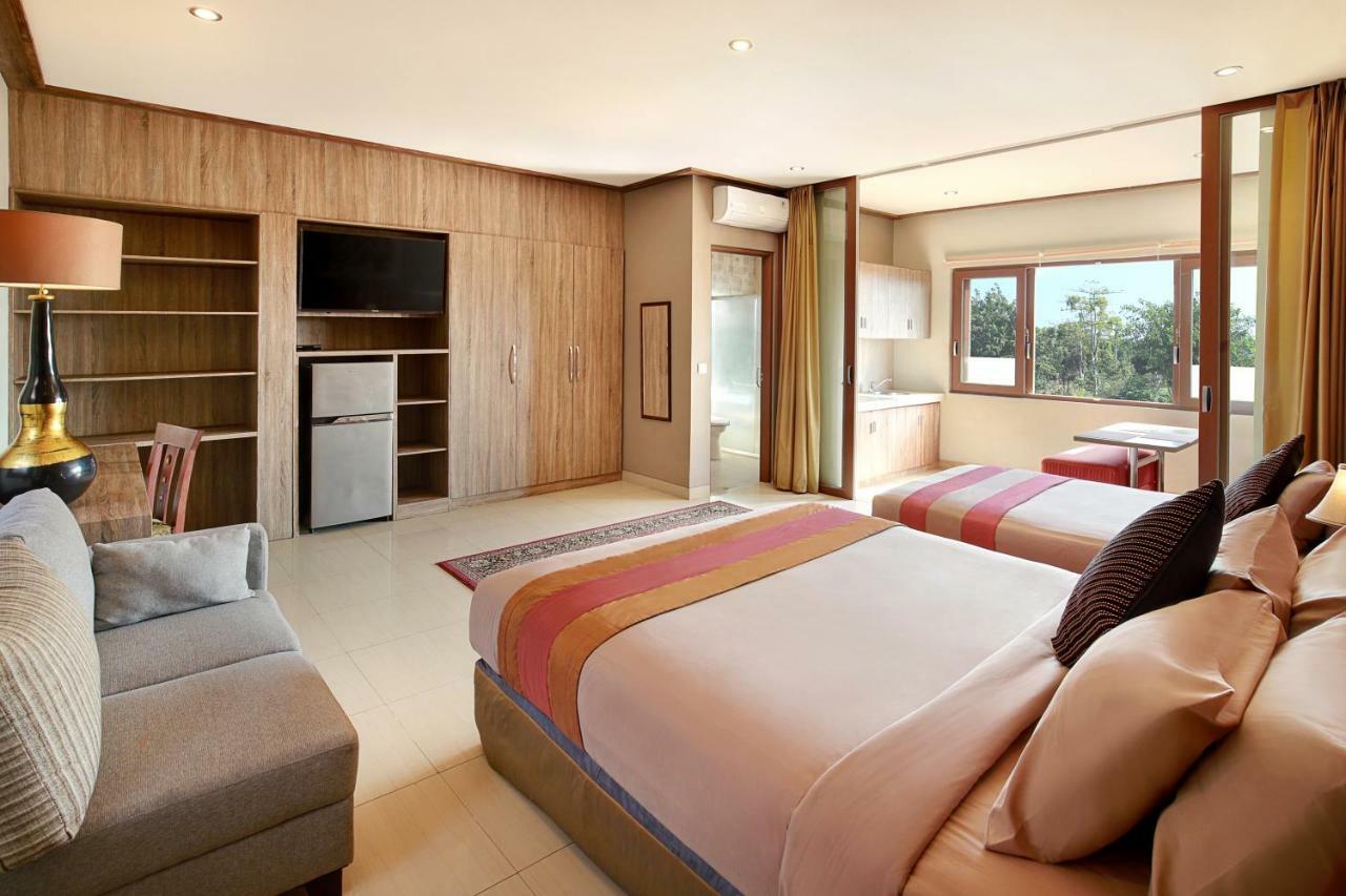 ジンバラン プリ サビナ ベッド＆ブレックファースト Bed & Breakfast エクステリア 写真