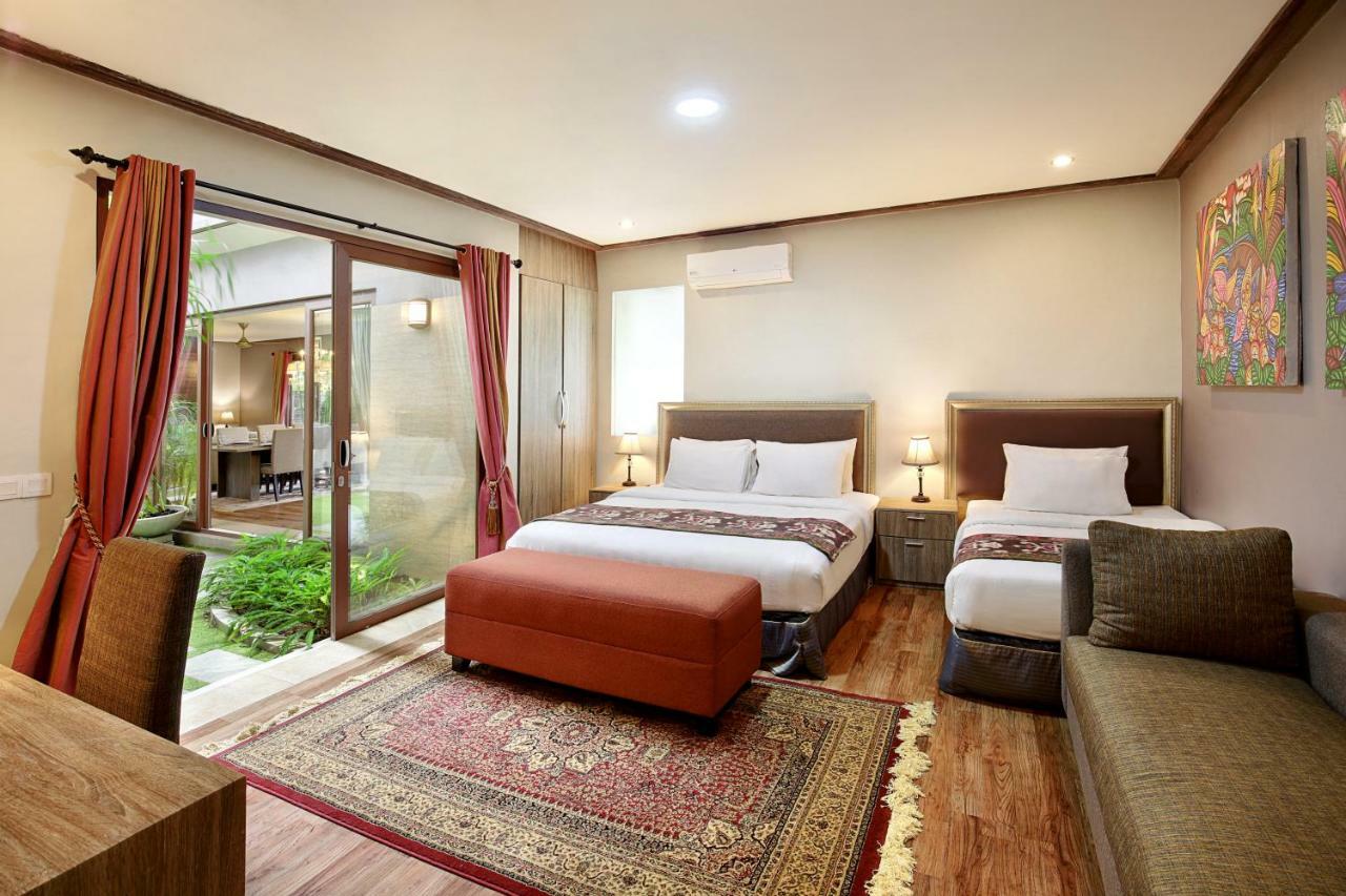 ジンバラン プリ サビナ ベッド＆ブレックファースト Bed & Breakfast エクステリア 写真